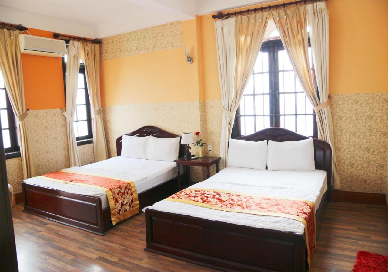 Ponys Hotel Nha Trang Exterior foto